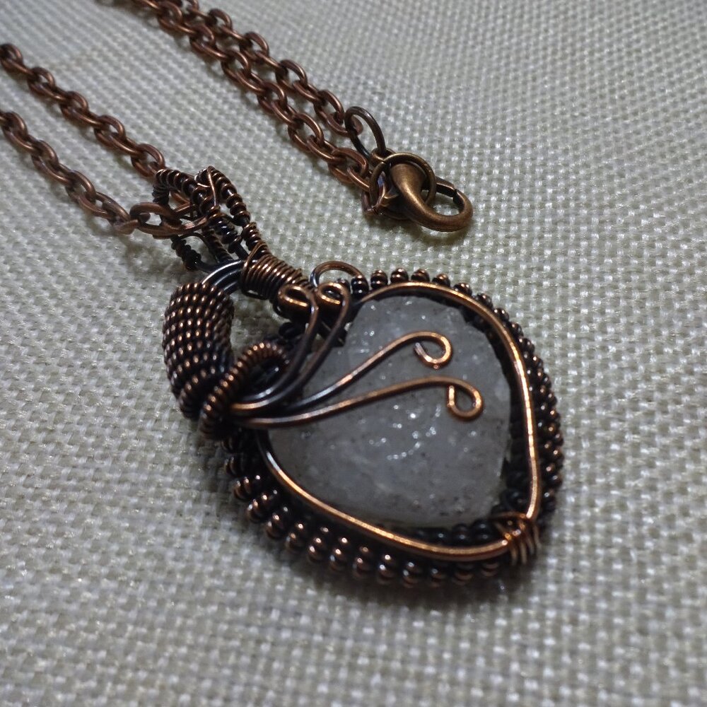 Rustic WHITE QUARTZ Handmade COPPER WIRE-WRAPPED Heart Pendant/Chain #375C
